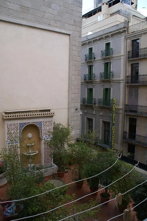 Hostal Mimi Las Ramblas Barcelona
