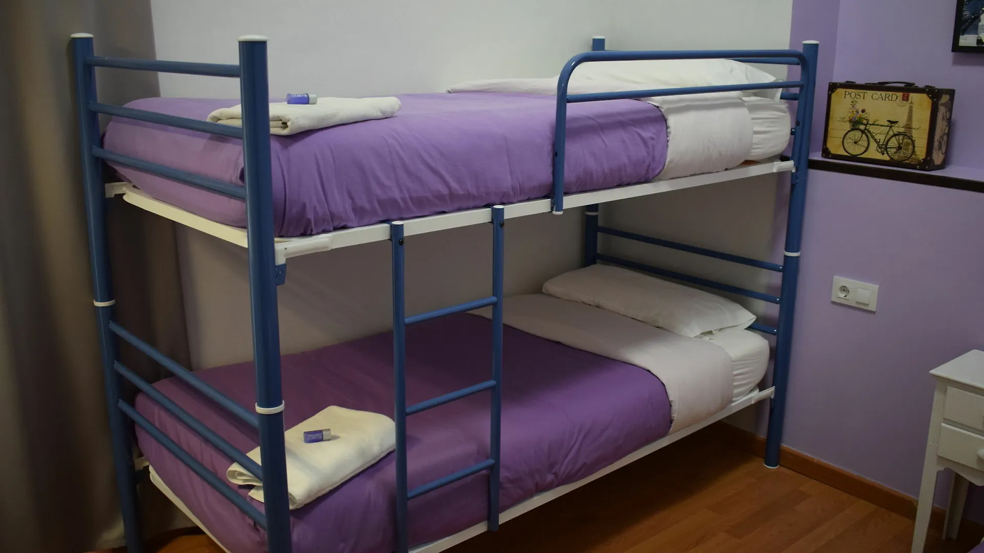 Hostal Mimi Las Ramblas Barcelona